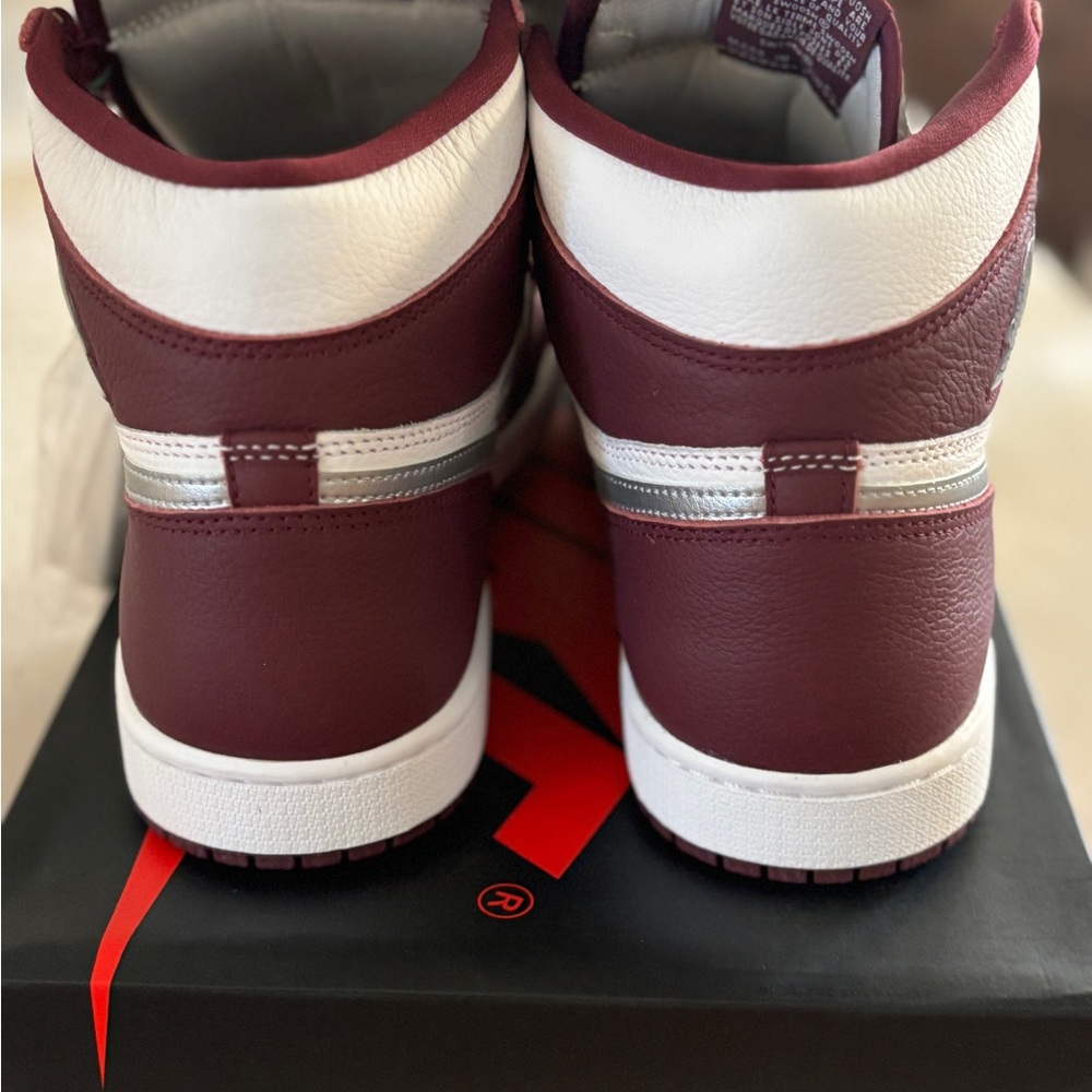 JORDAN 1 OG BORDEAUX HIGH - Picture 6 of 6